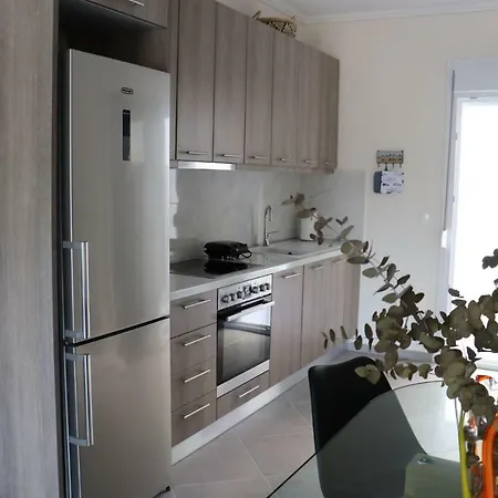 Crystal Maisonette 1 *