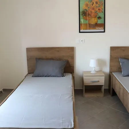 Case de vacanță Crystal Maisonette 1
